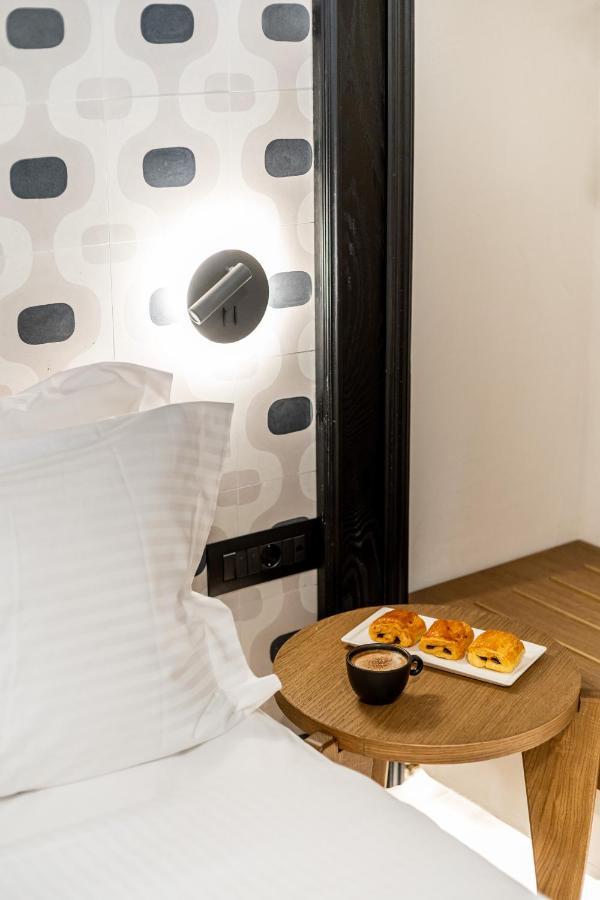Amer Suites Фира Екстериор снимка