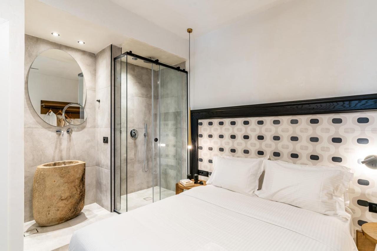 Amer Suites Фира Екстериор снимка